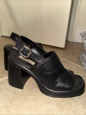 Steve Madden Black Leather Slingback Block Heels